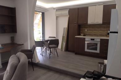 Παλαιό Φάληρο Μπάτης, πλήρως ανακαινισμένο διαμέρισμα 64τμ